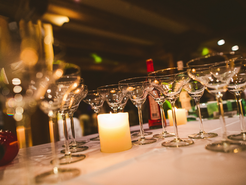 Theme-Based Bar Candlelight Setup